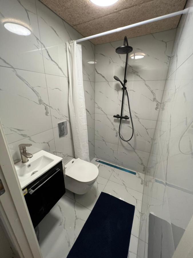 The Italian House 2 Apartment Олбор Екстериор снимка